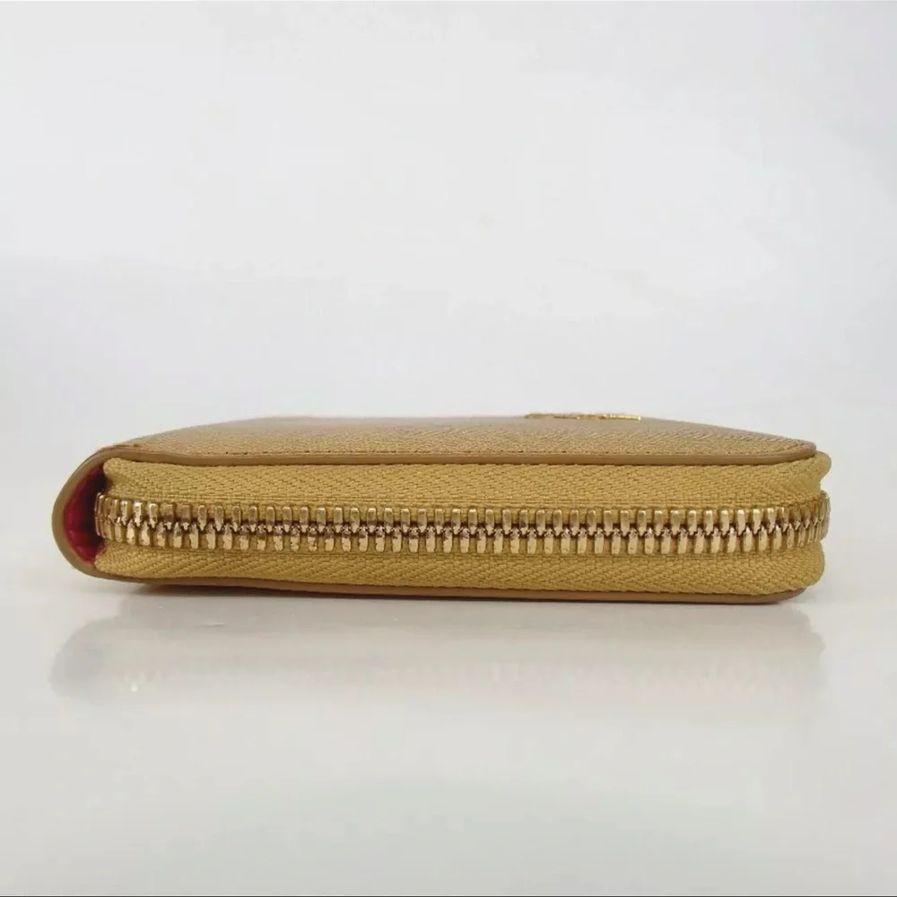 Authentic MCM Leather Zip Wallet Gold - Picture 4 of 8